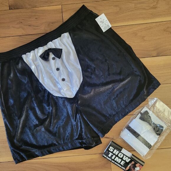 NEW HALLOWEEN Set Chippendales Playboy Trunks Bow tie Cuffs XL - Picture 1 of 10